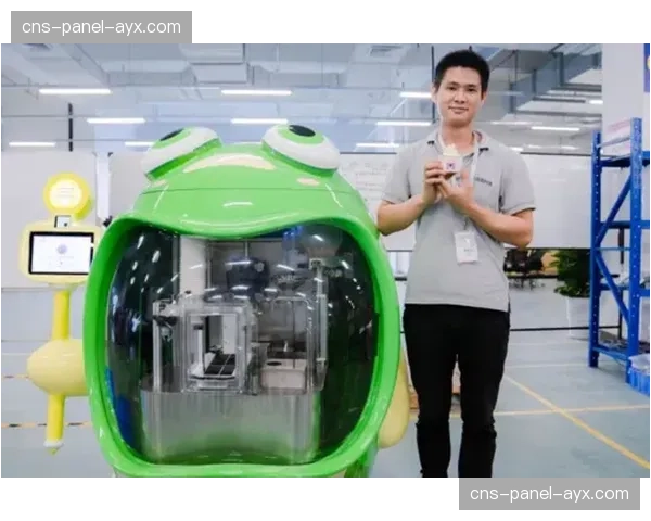 比赛花絮:狼队主场引入送餐机器人,可将球迷订购的餐食直接送至座位 比赛花絮:狼队主场引入送餐机器人,可将球迷订购的餐食直接送至座位